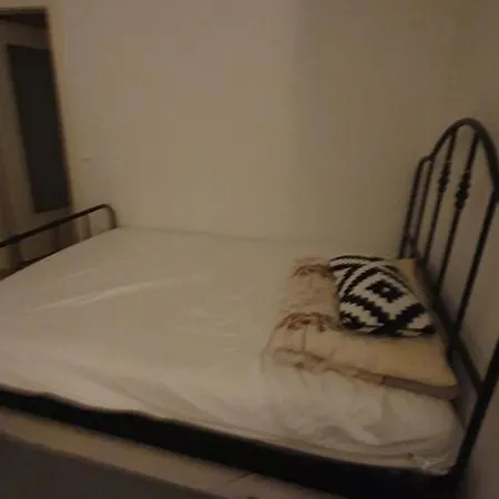 Zentrale